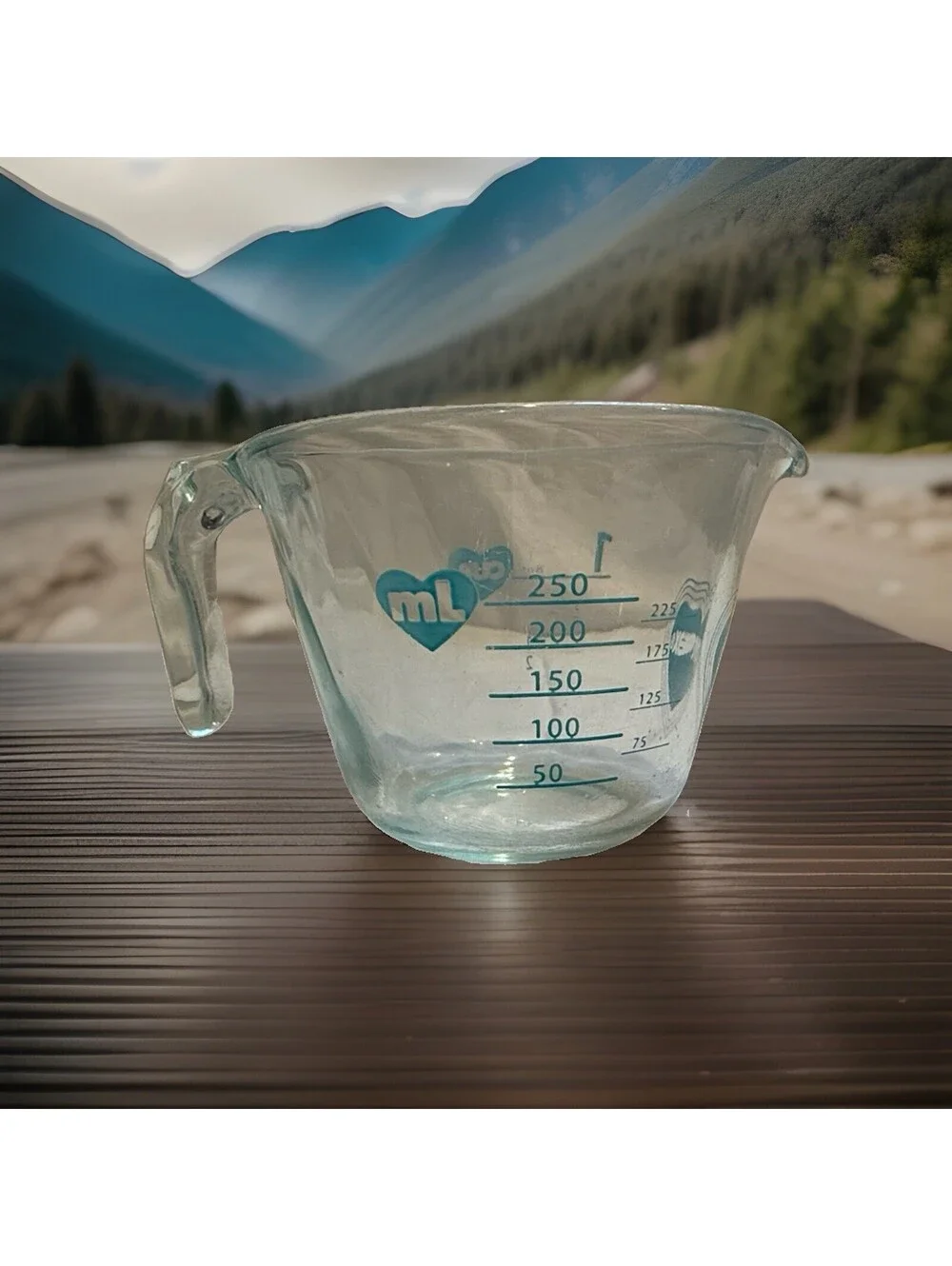 Pyrex Glass Measuring Cup Turquoise Blue Heart 1 Cup 250 ml Discontinued Rare